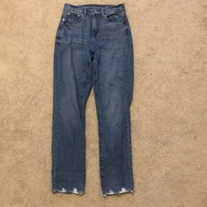 American Eagle mom jeans